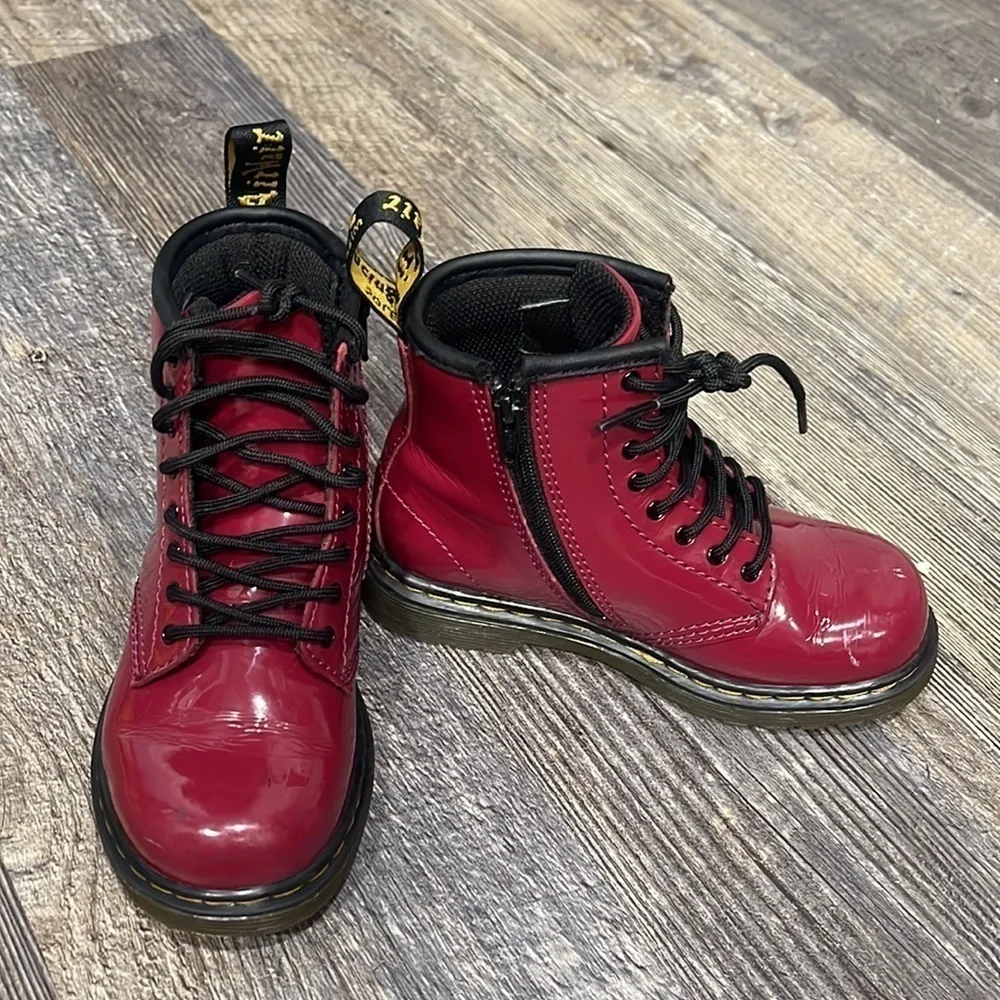 Kid’s boots